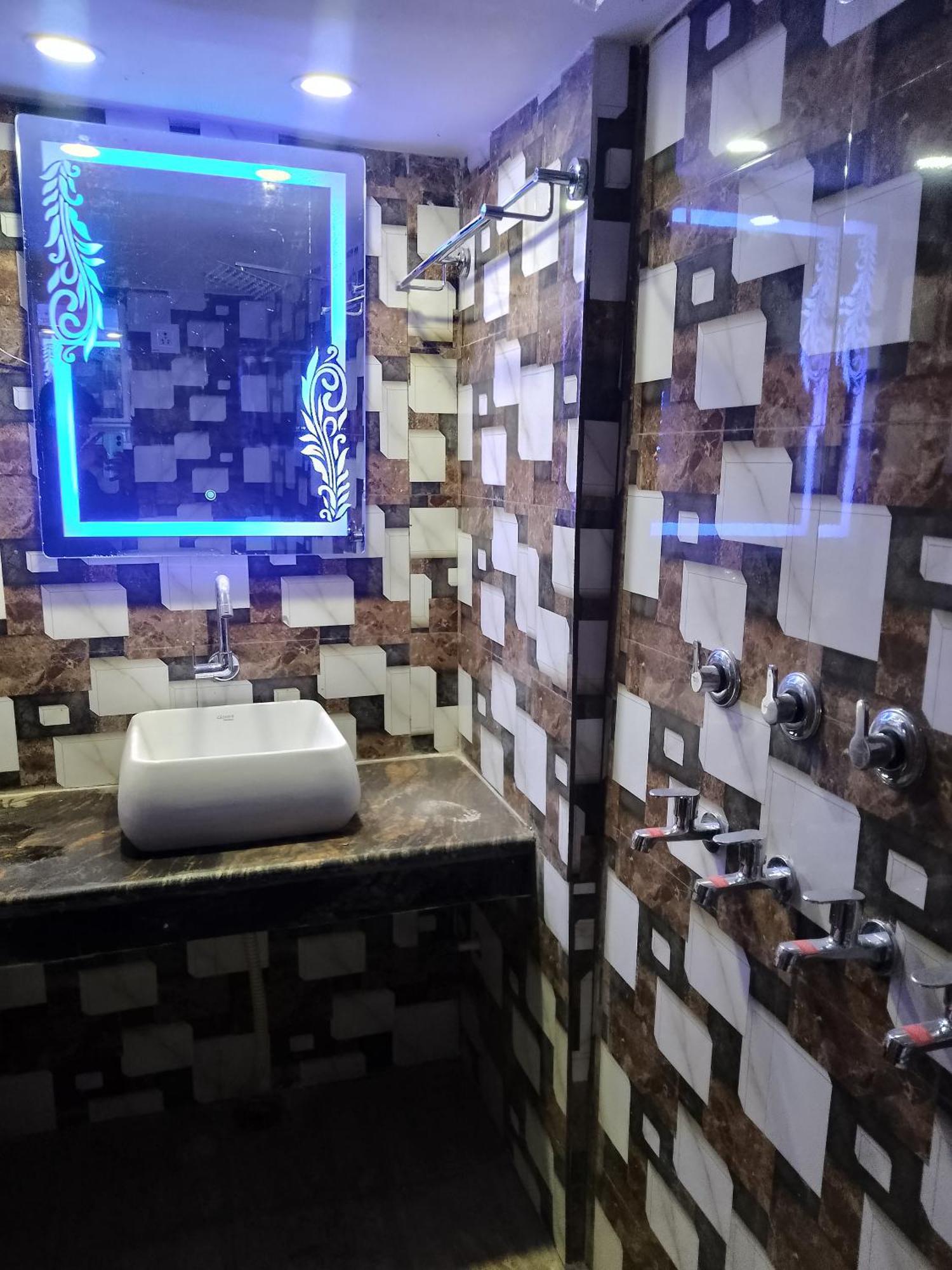 Kishori Ram Homestay Near Ayodhya Dham Railway Buitenkant foto